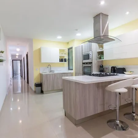 St Julians Apartment-hosted By Sweetstay