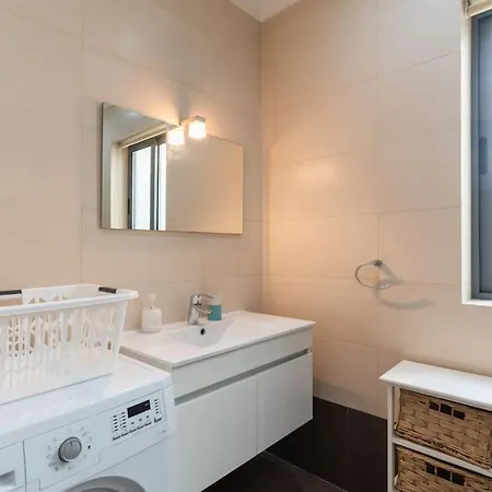 St Julians Apartment-hosted By Sweetstay
