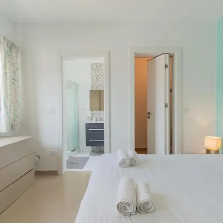 St Julians Apartment-hosted By Sweetstay Apartmán *