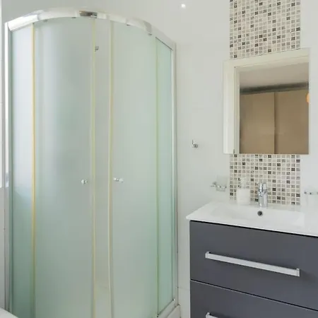 St Julians Apartment-hosted By Sweetstay *