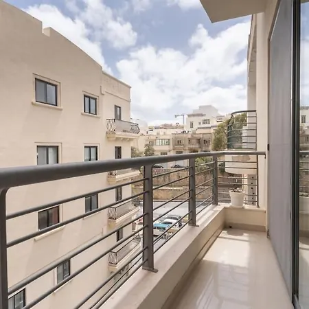 St Julians Apartment-hosted By Sweetstay San Ġiljan
